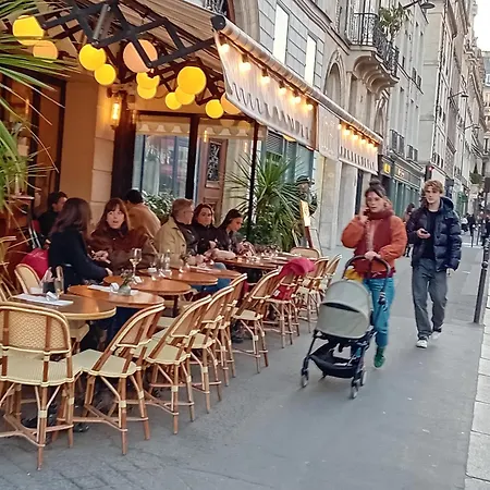 1 Minute Gare Montparnasse ,near To Eiffel Tour And Louvre Meusm,gorgeous Place Paris