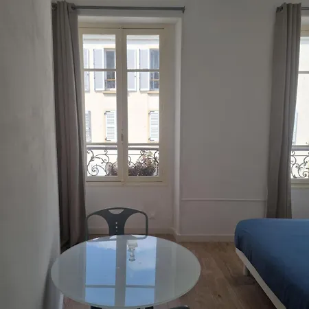 Privee - Vue Tour Eiffel Bed & Breakfast Paris