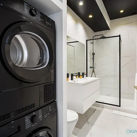 Apartment King Size Beds - Zen Monceau Paris