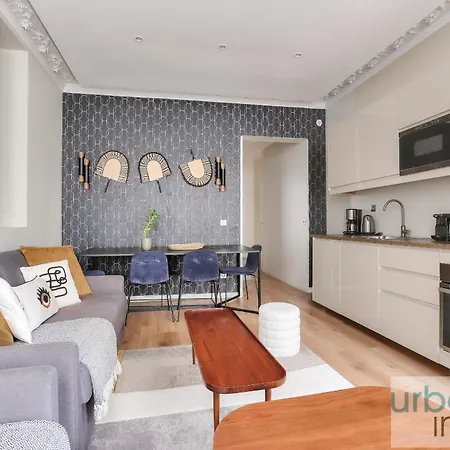 61- Big Luxury Parisian Flat 2dd Париж