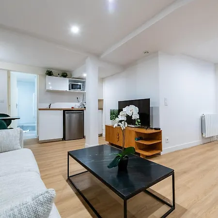 Apartment Le De Niro Magnifique Duplex Invalides Eiffel Tower 7 Pers