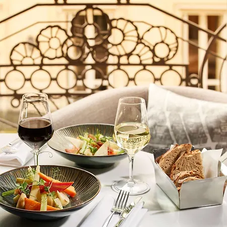 Sofitel Arc De Triomphe Hotel París