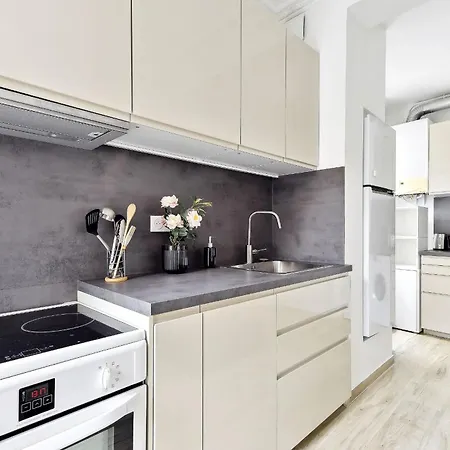 Bnbnova - 2br - Eiffel Tower & Grenelle Apartman Párizs