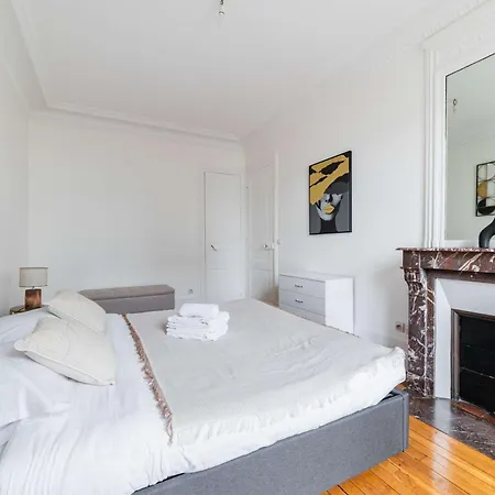 Apartment 3 Pieces Au Coeur Du 19e - 4p Paris
