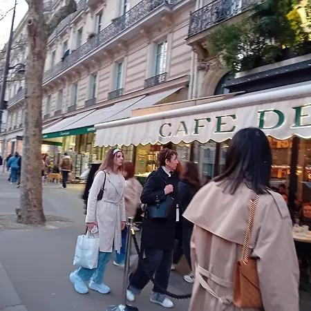 1 Minute Gare Montparnasse ,near To Eiffel Tour And Louvre Meusm,gorgeous Place Paris