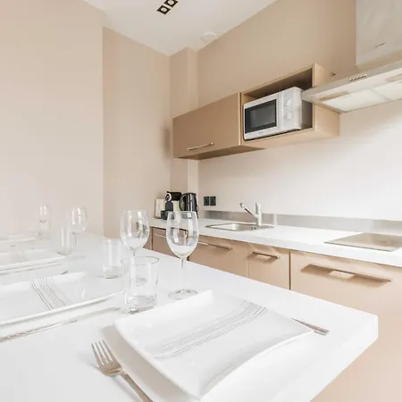 Magnificent - 1br 4p - Saint-lazare Paris