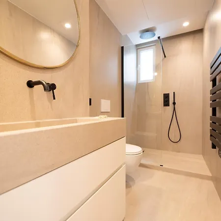 Apartment Flat By River & Bastille