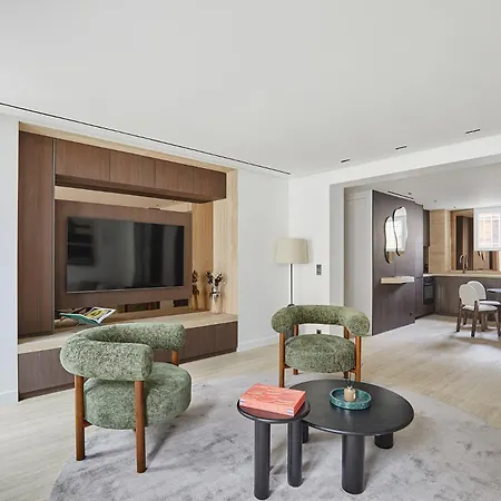 Spacious & Modern 2br 2ba L 16 Near Roland Garros 아파트 *