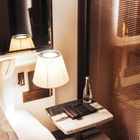 Sax Paris, Lxr & Hotel Paris