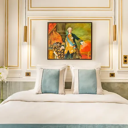 Merveil - Signature - Louvre - Marcel I Apartment Paris