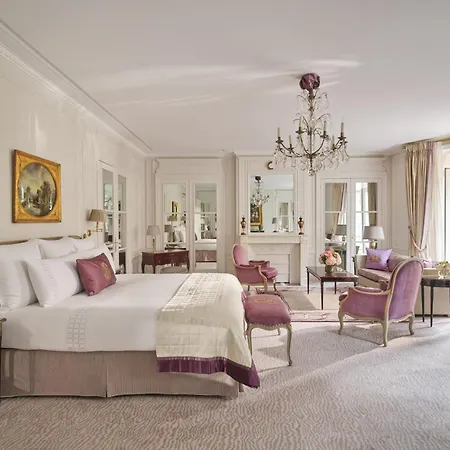 Plaza Athénée - Dorchester Collection Parigi