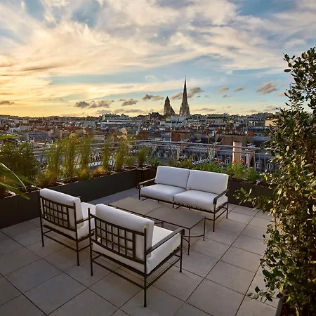 Plaza Athénée - Dorchester Collection Parigi