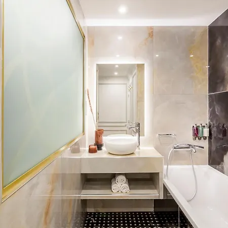 Merveil - Luxury - Champs Elysees -st George Apartment Paris