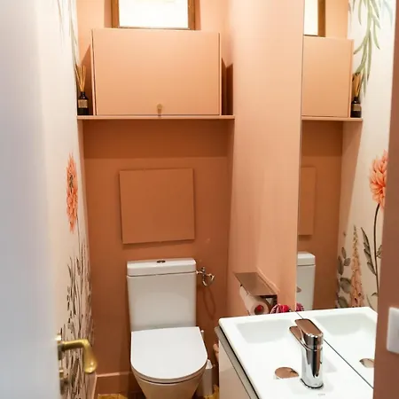 2br 6 Personnes Balcon Vue Luxembourg Parigi