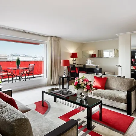 Plaza Athénée - Dorchester Collection 5* Parigi