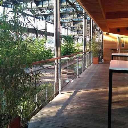 Hostel Hi Yves Robert