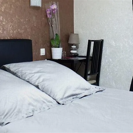 Bel Air 3* Paris