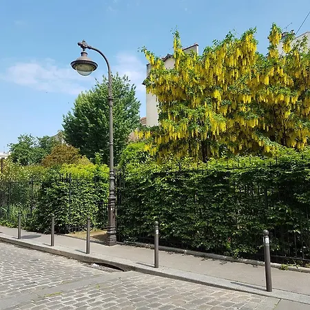Hotel Moulin Paris