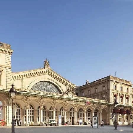 Hotel Les Deux Gares París