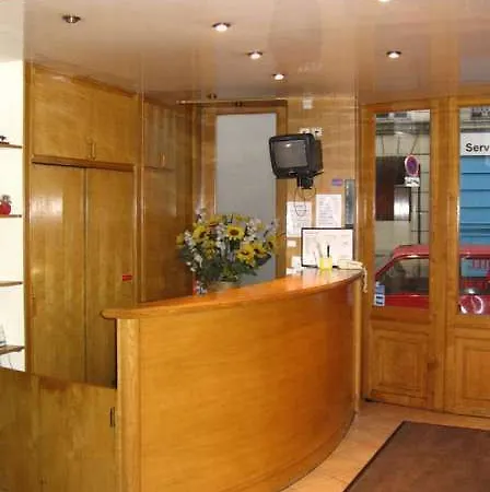 Des Métallos Hotel