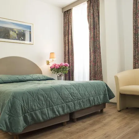 Royal Bastille Hotel