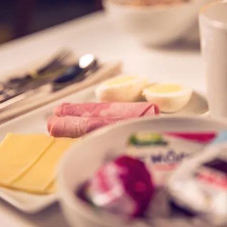 Отель Timhotel Palais Royal 3*