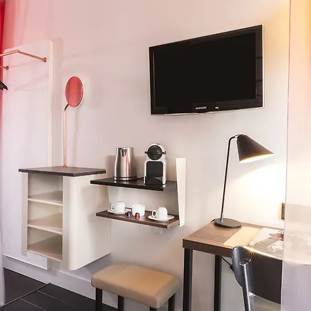 Western La Demeure Hotel 4*