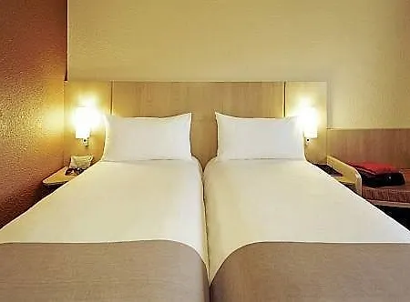 Hotel Ibis Vaugirard Porte De Versailles Paris