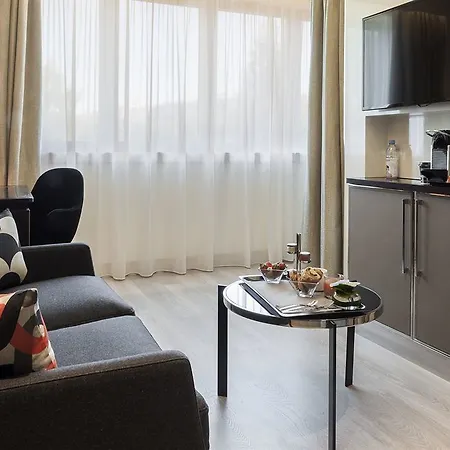 Отель Ac Porte Maillot By Marriott 4*