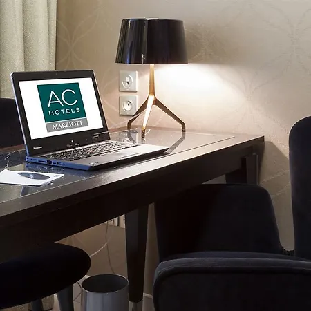 Отель Ac Porte Maillot By Marriott