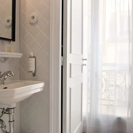 Hotel Rendez-vous Batignolles