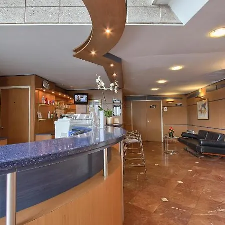 Hotel Pavillon Italie 3*