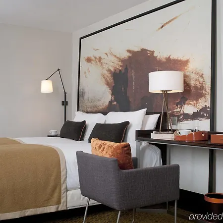 Beauchamps Hotel Paris