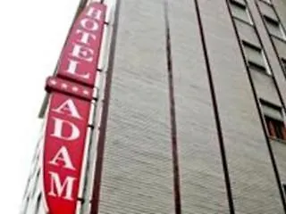 De La Place Des Alpes Hotel Paříž
