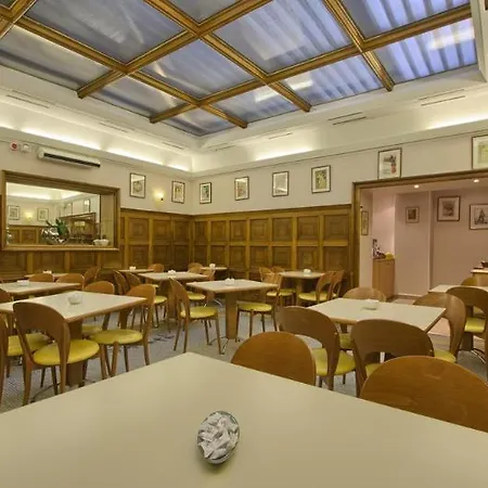 Timhotel Palais Royal Отель 3*