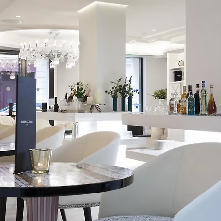 Dress Code Hotel 4*