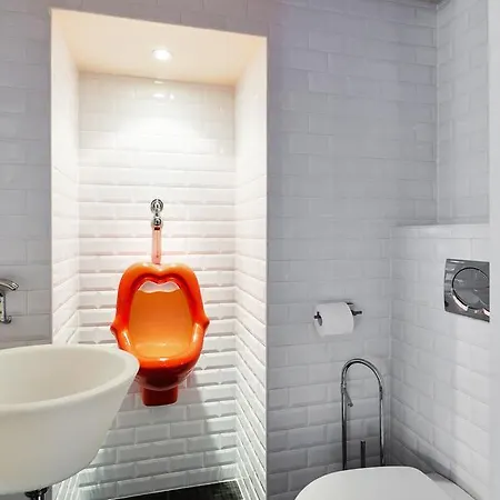 Private Penthouse - Champs Elysees - Arc De Triomphe Apartment *