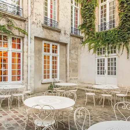 Hostel Mije Marais Parijs