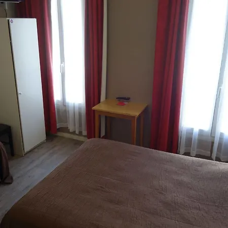 Hotel Acacia Paris