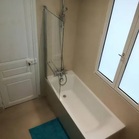 2-chalgrin Apartment
