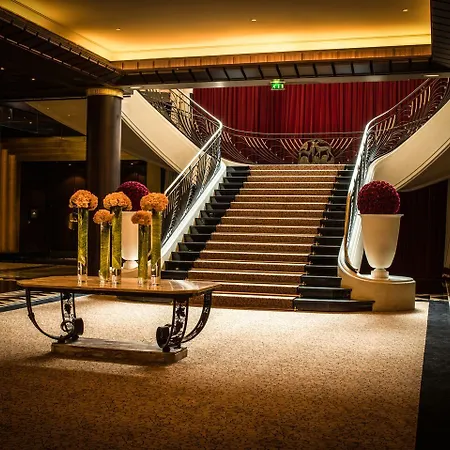 Hotel Du Collectionneur 5*