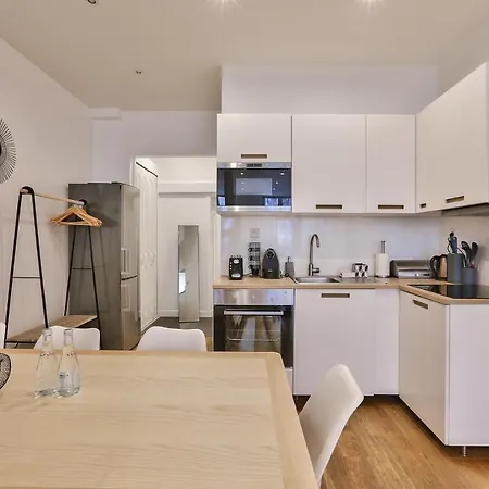 Apartment 34 - Urban Luxury Louvre Paris