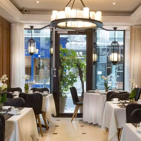 Dauphine Saint Germain Hotell 3*