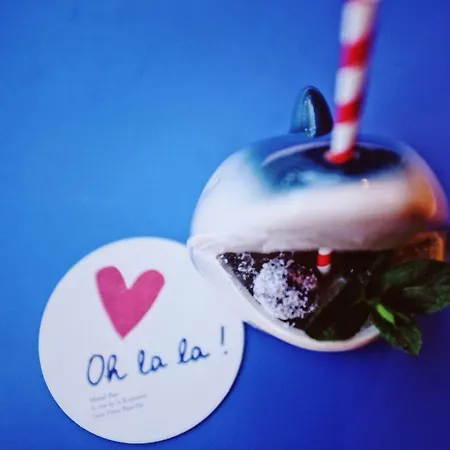 Hotel Oh La La ! Bar Bastille