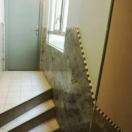 Le Mediterraneen Hotel