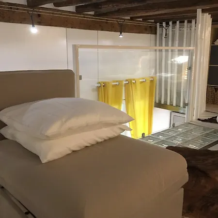 Les Patios Du Marais 1 Apartman *