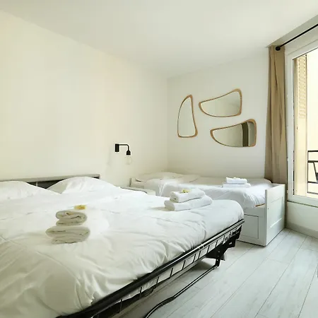 Prestige Champs Elysees Apartment *