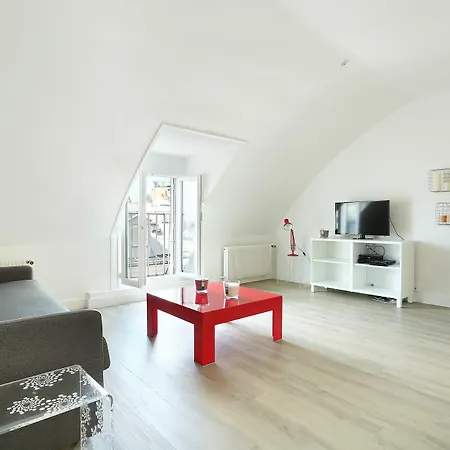 Prestige Champs Elysees Apartment Paris