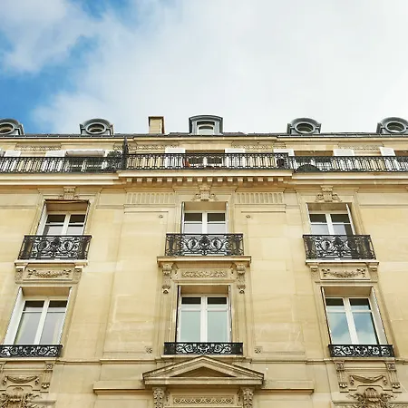 Prestige Champs Elysees Paris