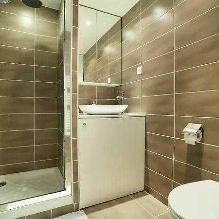 Prestige Champs Elysees Apartment Paris